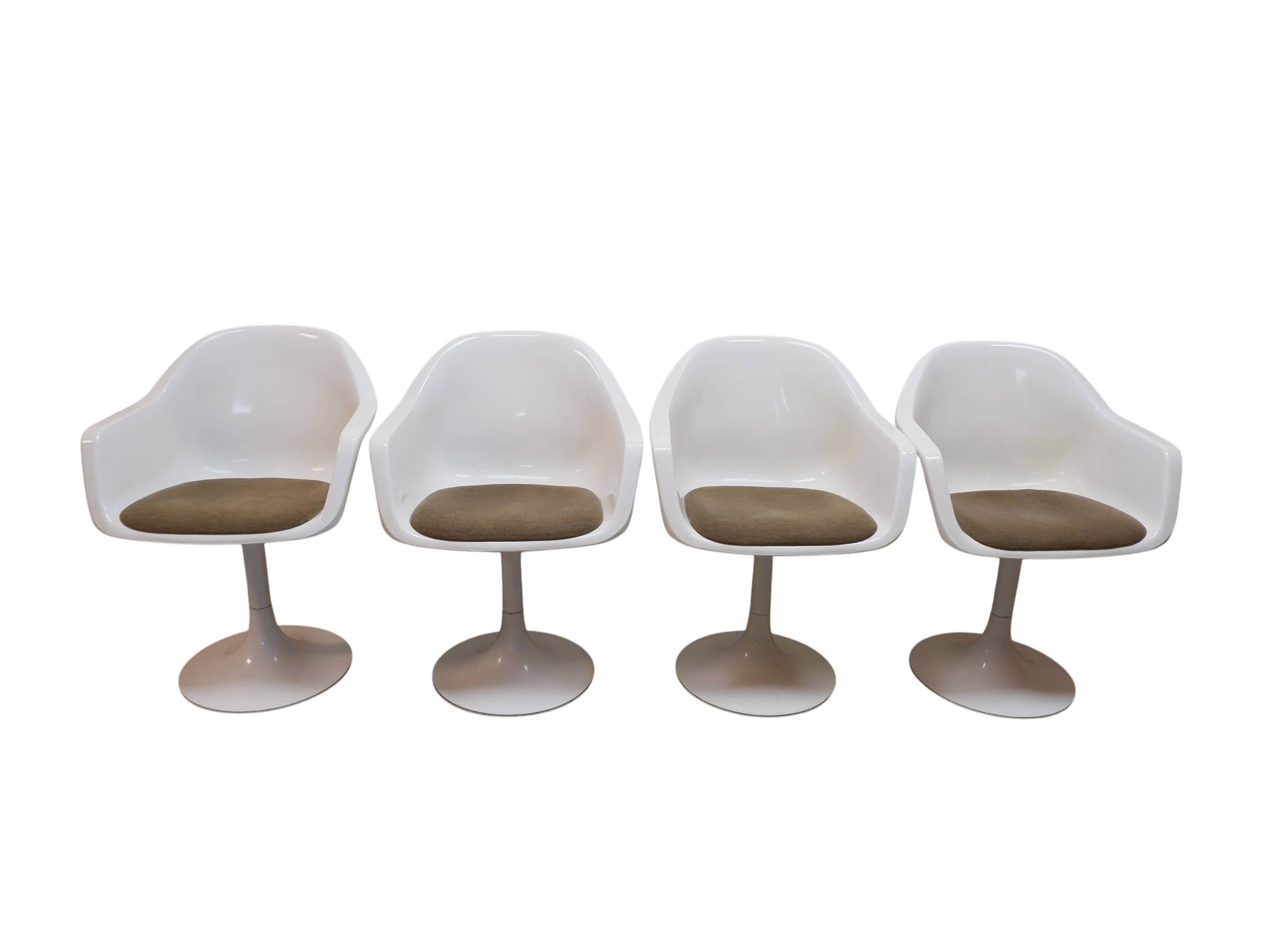Ensemble de 4 chaises pivotantes par OWI, années 1970