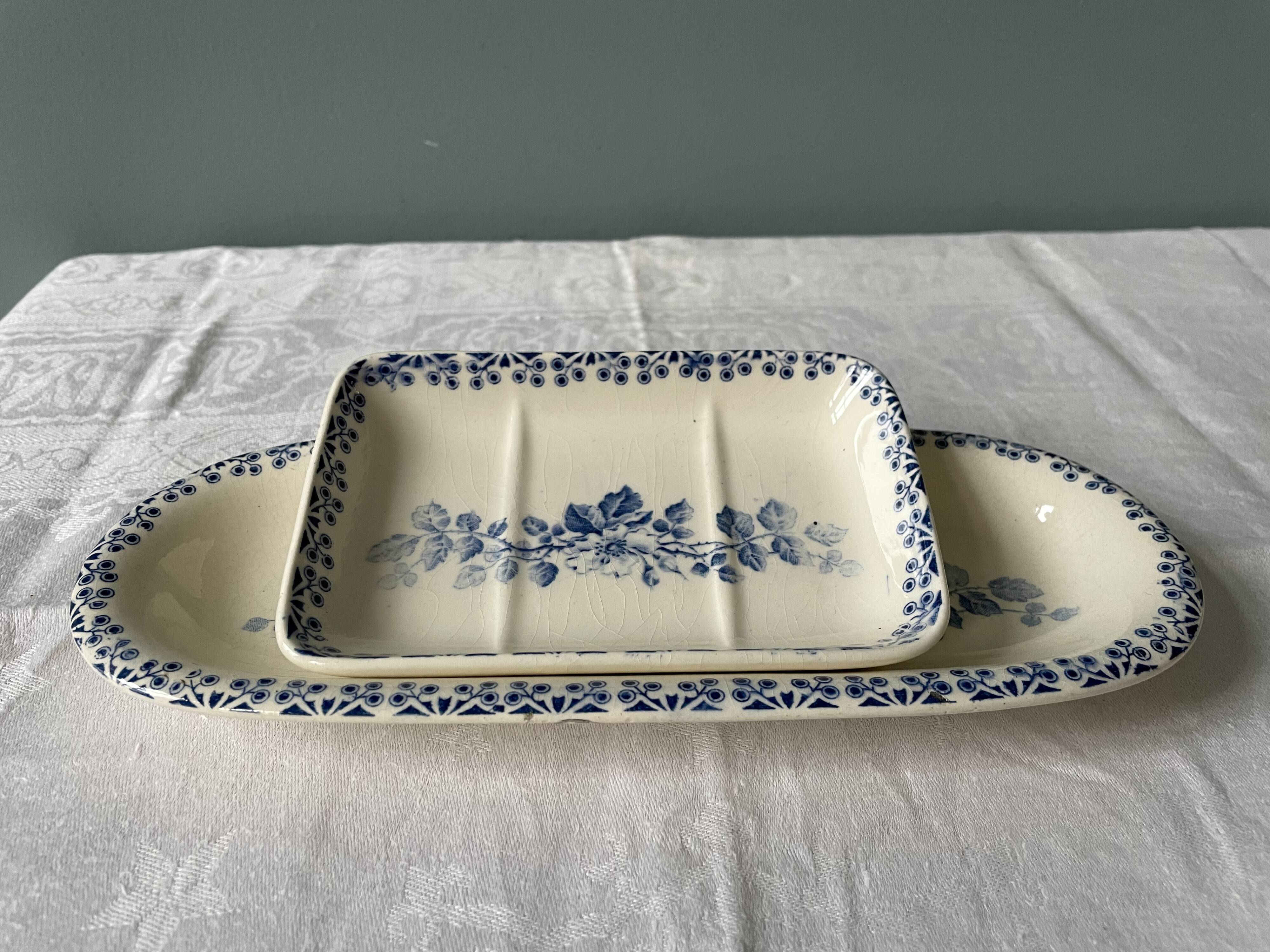 Set of a soap dish and a comb holder Terre de Fer 1900