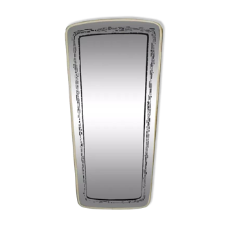 Rear-view mirror and screen-printed with gold outline and black edging.