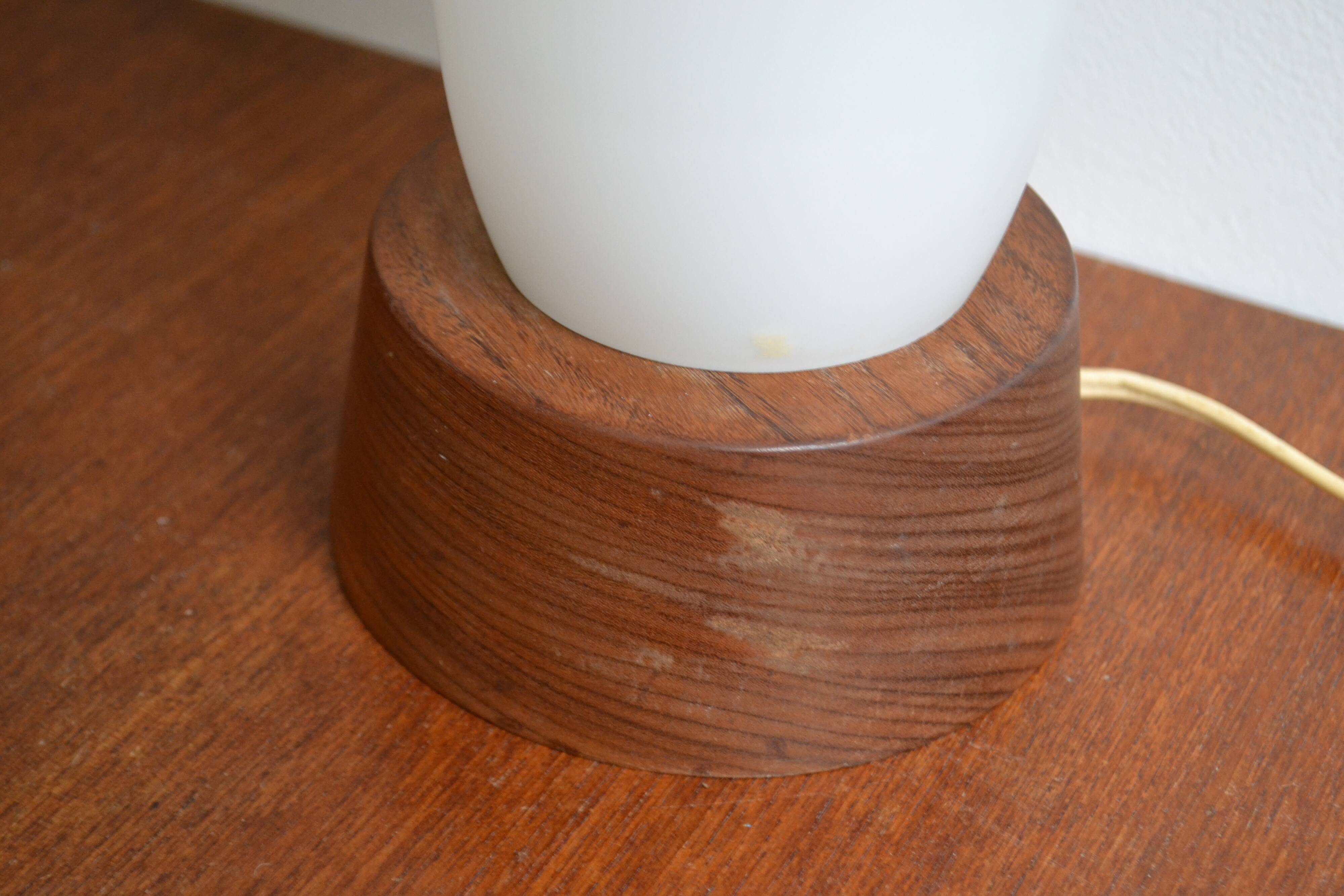 Scandinavian lamp Philips opaline teak