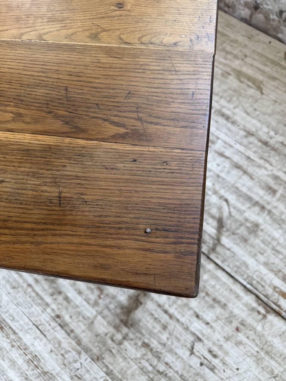 Table de ferme chêne pieds fuseaux 1950
