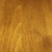 Side table, round platter in massive oak