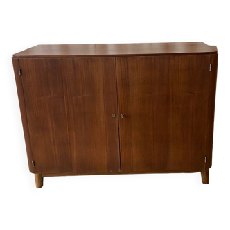 Rounded sideboard