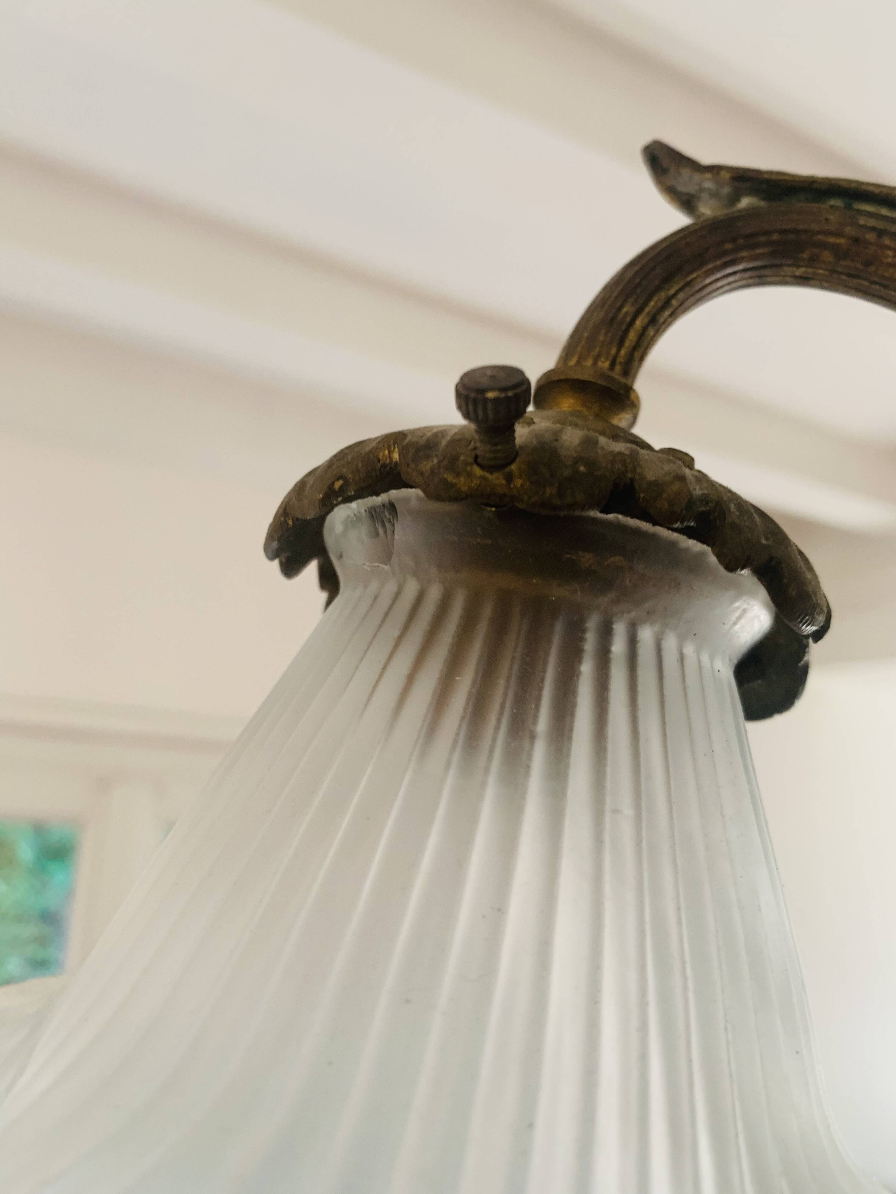 Bronze chandelier 4 tulips