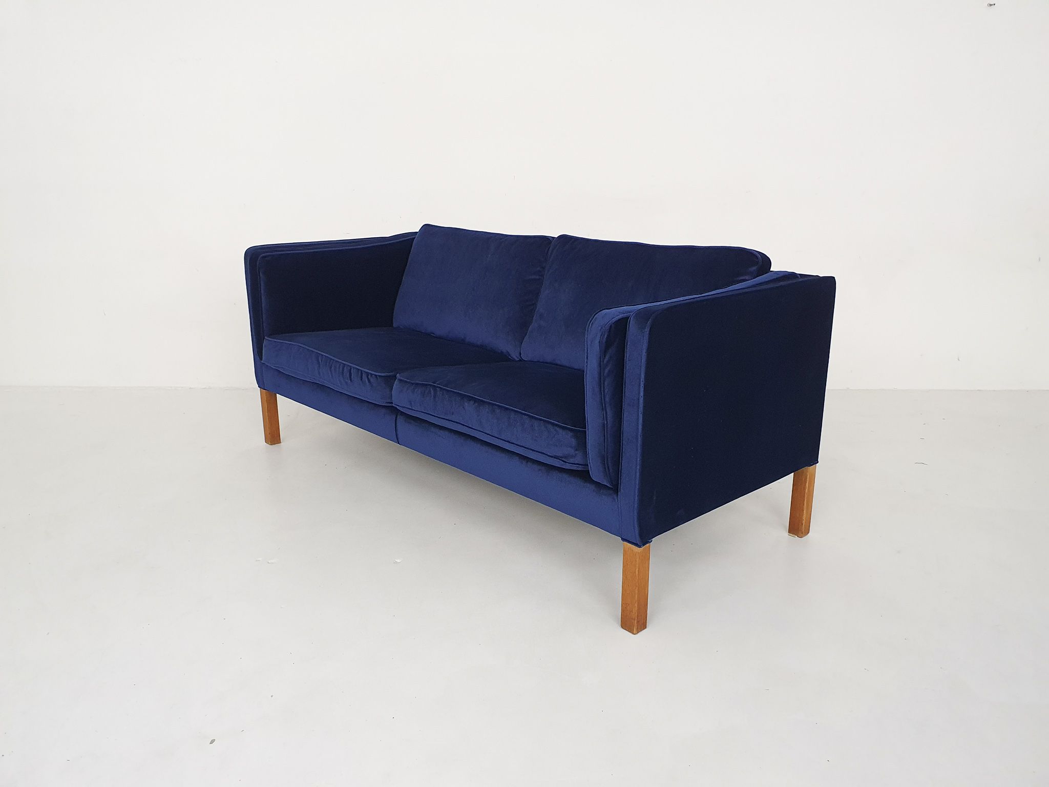 Canapé  2,5 places de Borge et Peter Mogensen pour Fredericia, modèle 2335, Danemark 1975