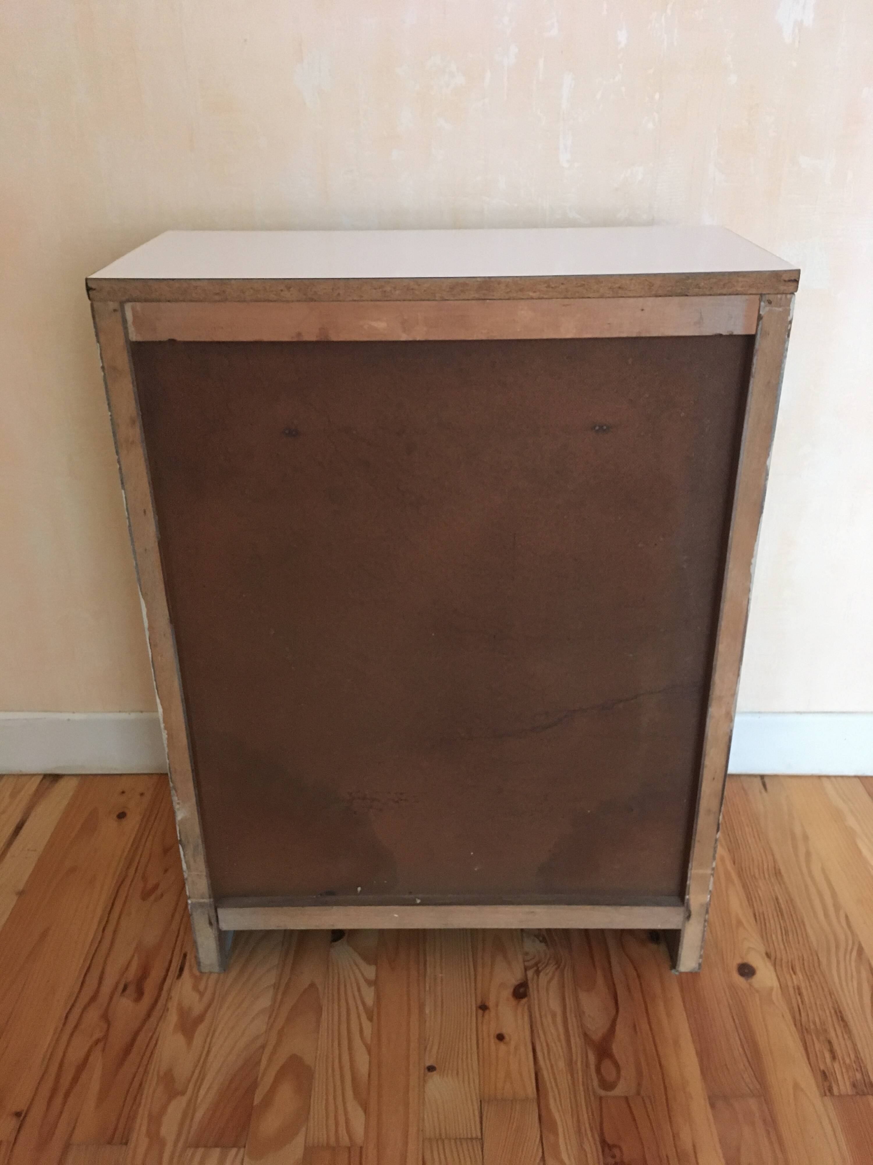 Meuble de salle de bain vert d'eau