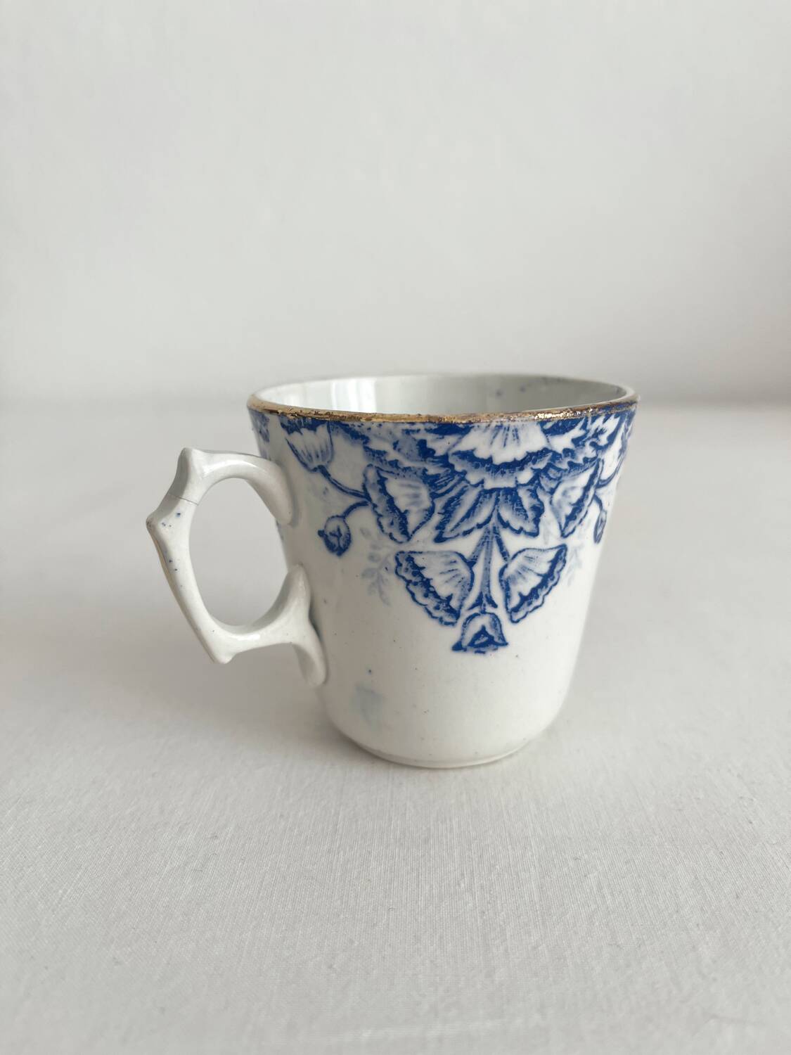 Antique ironstone coffee cup “Floral” Saint Amand