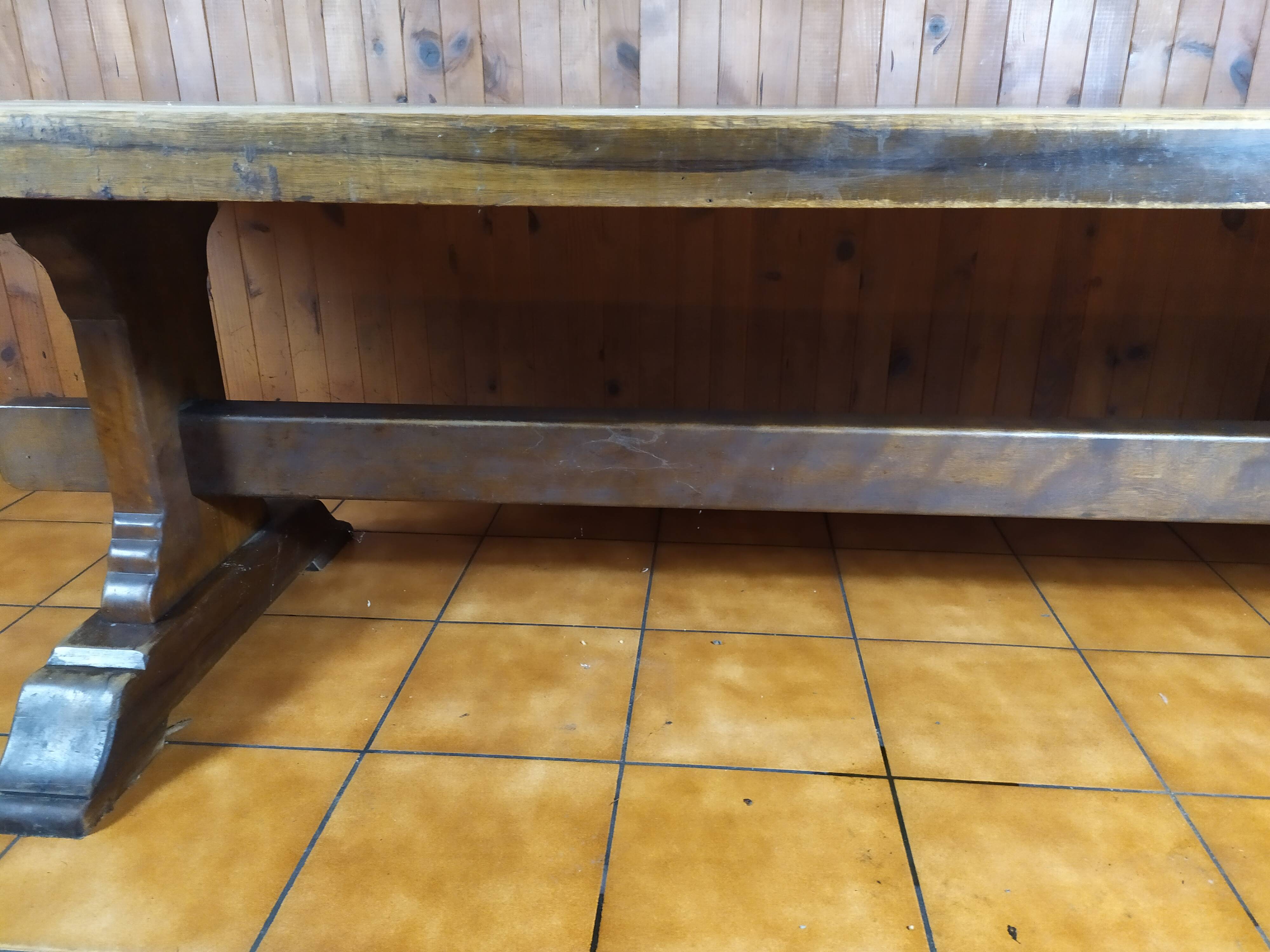 Dining table in solid wood for 10 - 12 people
