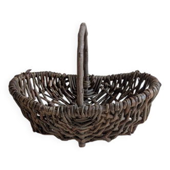 Wicker basket
