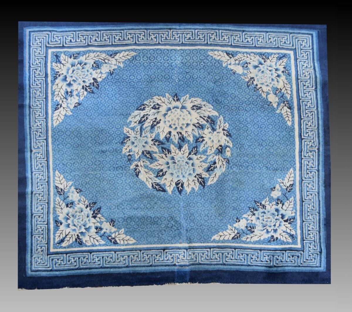 Ancient Chinese carpet, Baotou - late 19th century