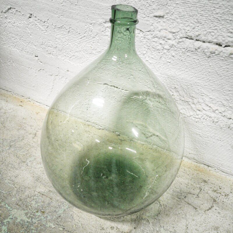 Lady Jeanne green in blown glass