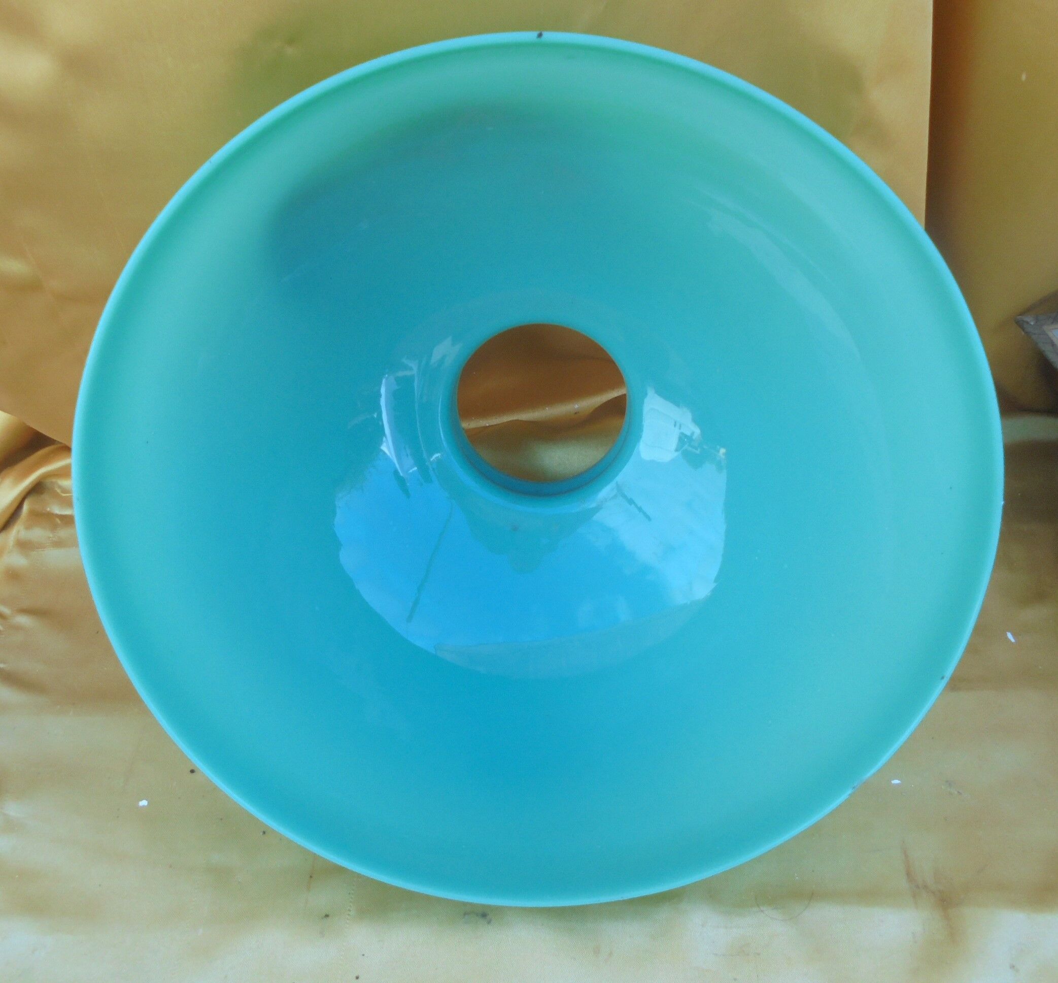 Globe lampshade in green opaline