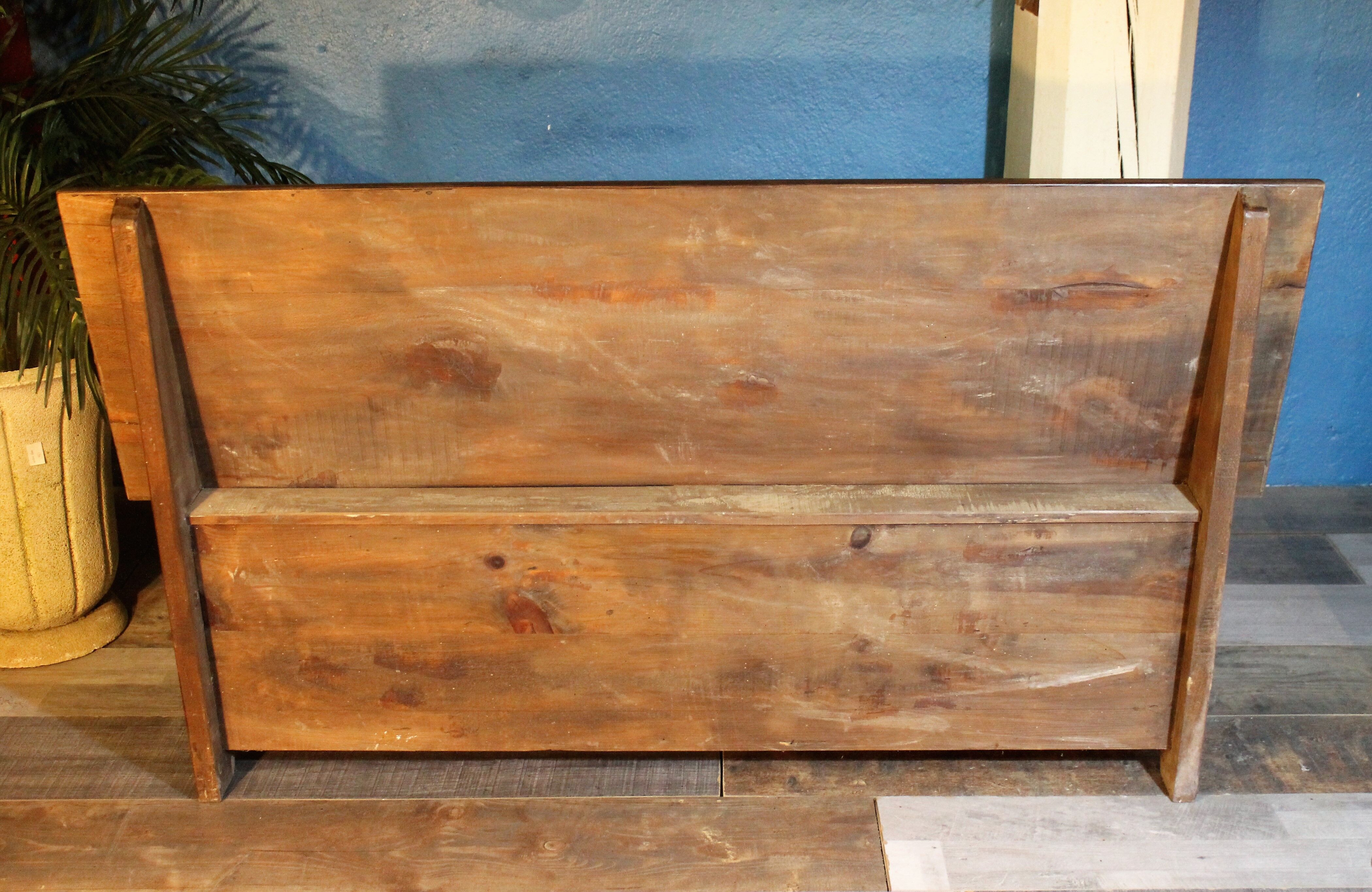 Basque bench early 20th century