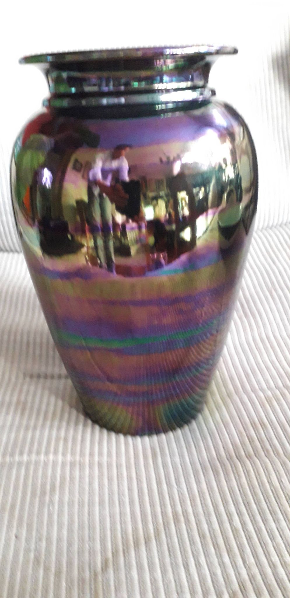 Large vintage ceramic vase, very original.