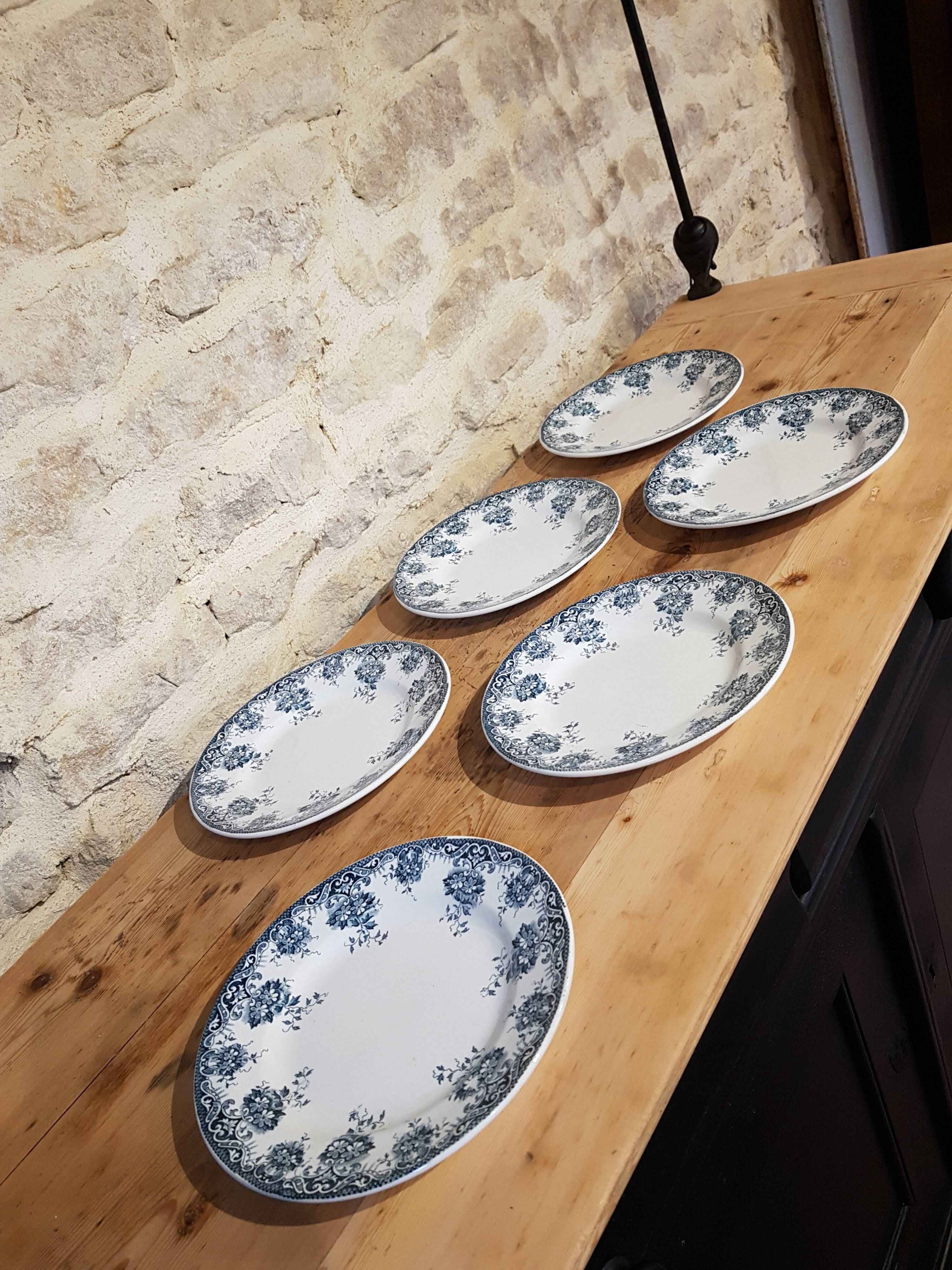 Lot of 6 plates