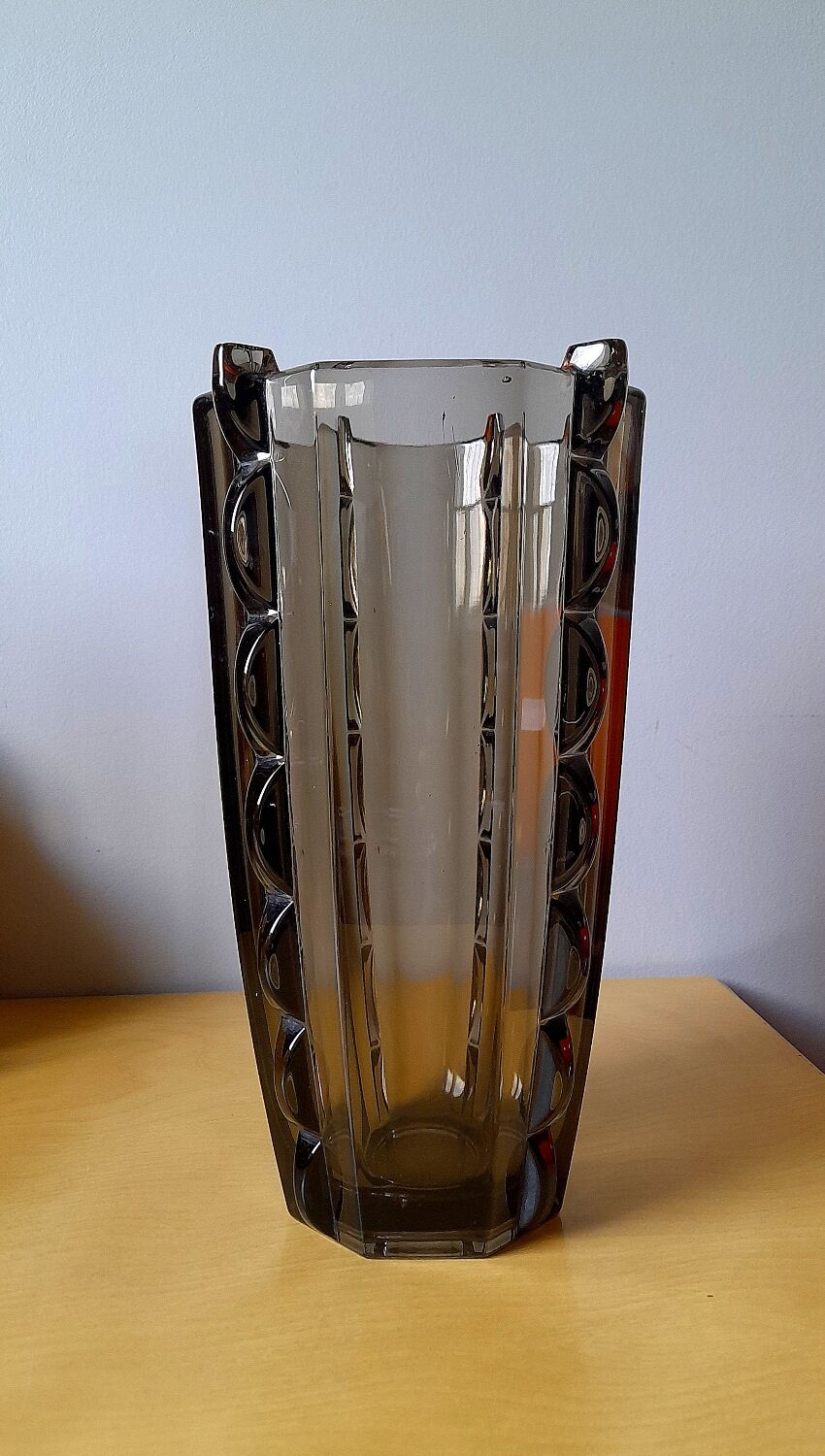 Art deco vase in smoked glass