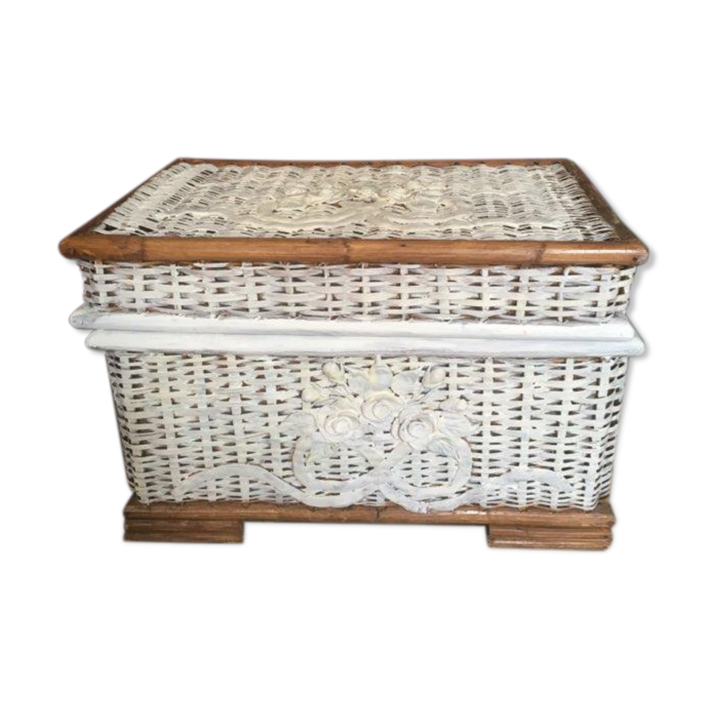Two-coloured rattan box
