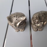 Metal owl salt & pepper shakers
