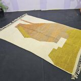 Traditional Moroccan handwoven rug 2.5x1.5 m