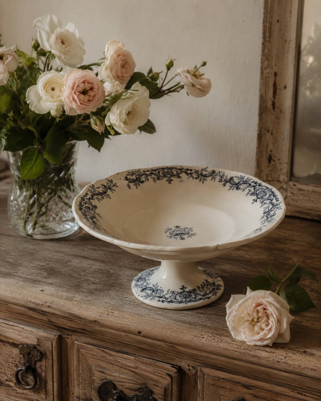 Compote dish on pedestal Longchamp, Régent model, period R. Charbonnier.