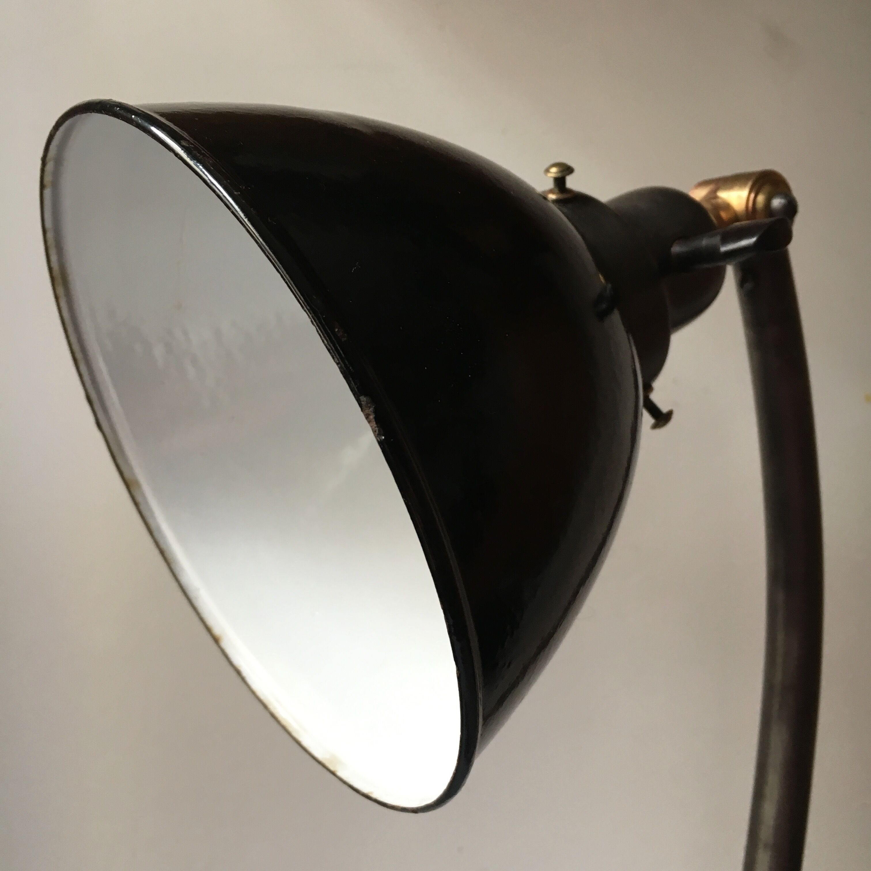 Former bauhaus siemens desk lamp
