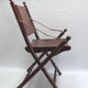 Chaise de campagne, chaise d'officier en teck et bambou, avec assise en cuir cousu et détails en laiton - années 1960
