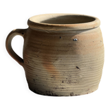 Large stoneware pot with ribbed handle H16
