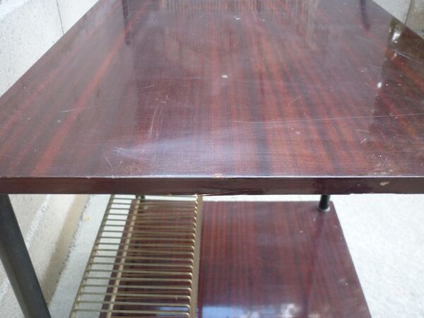 Table d'appoint en bois et range disques vintage sur roulettes