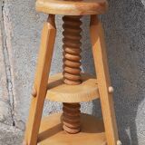 Adjustable high watchmaker's stool