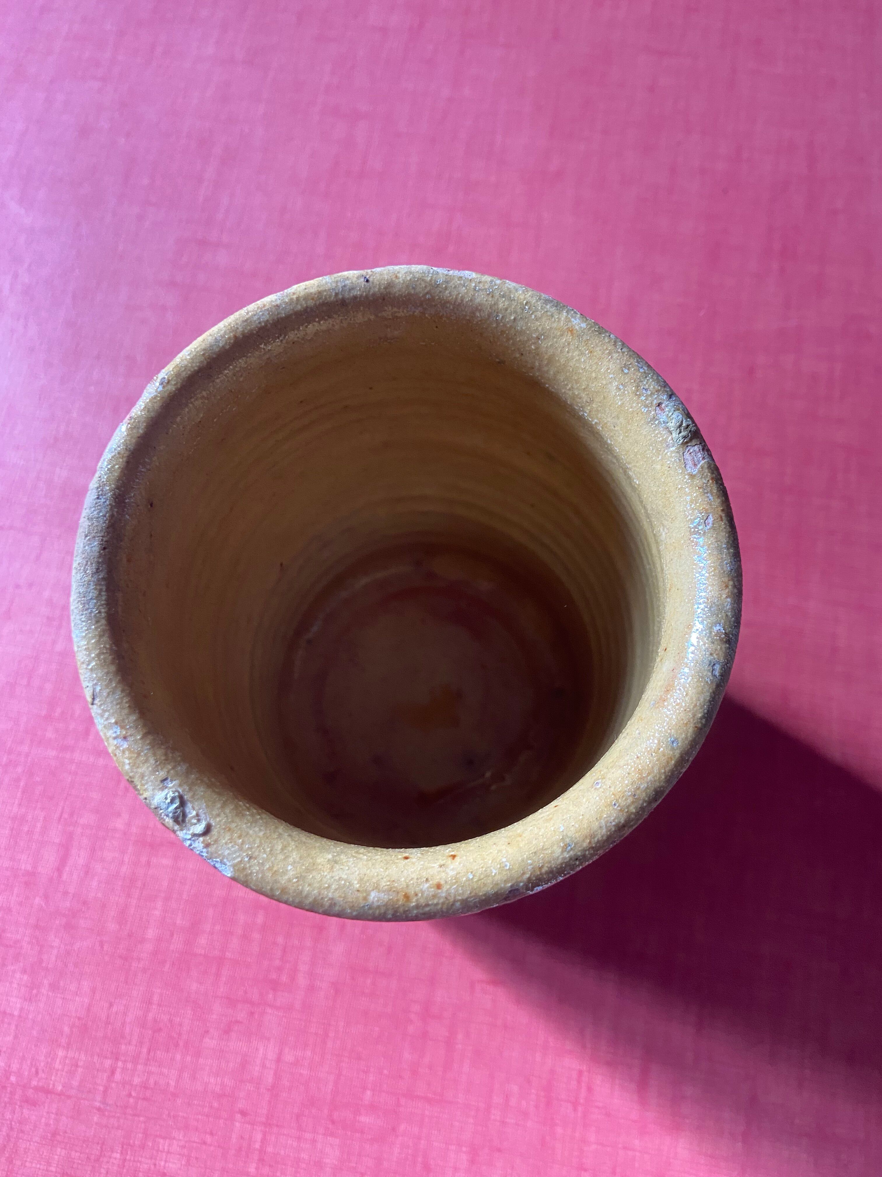 Antique confit pot in glazed terracotta, late 19th century.
