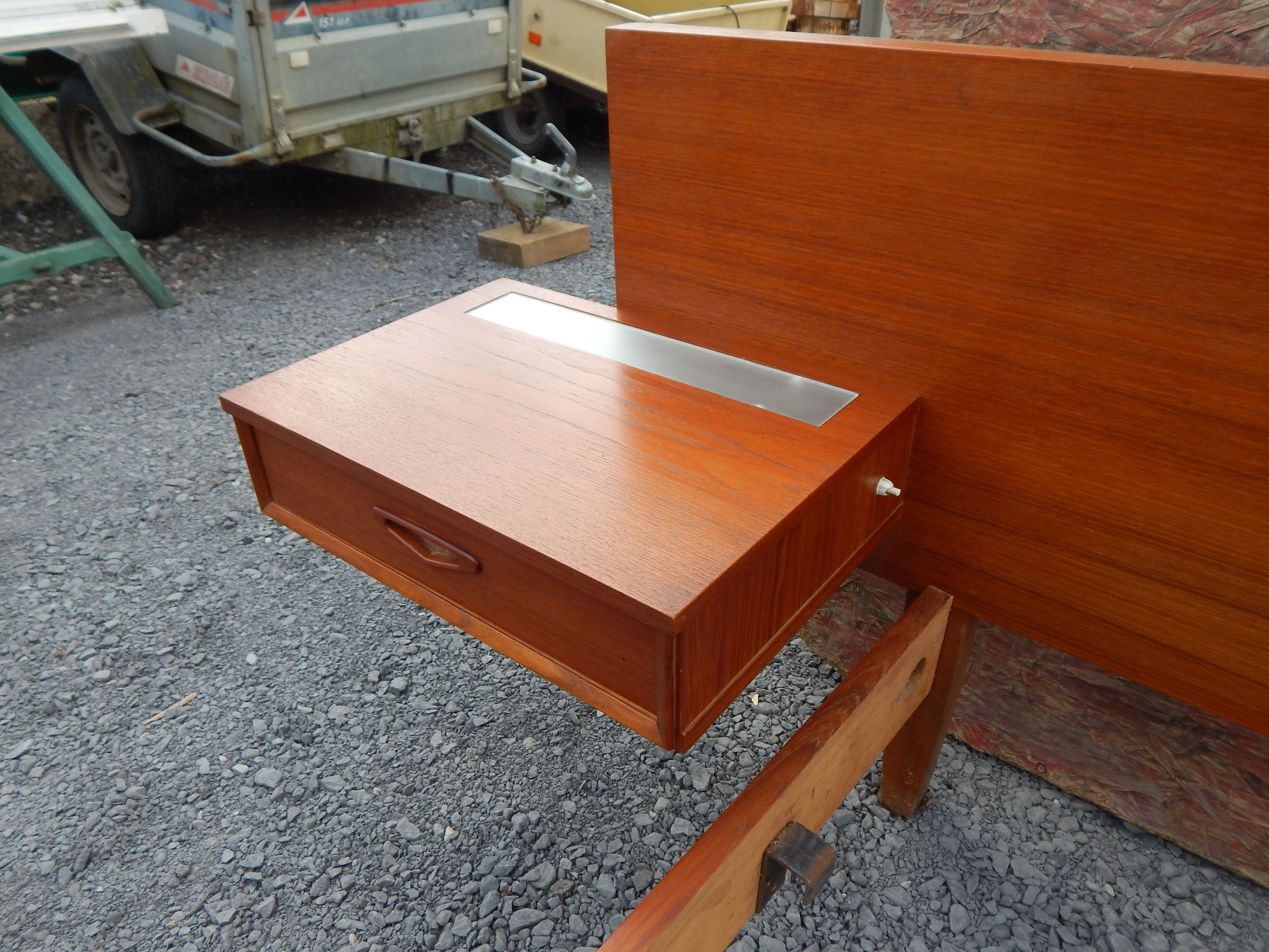 Vintage hanging bedside head year 50/60