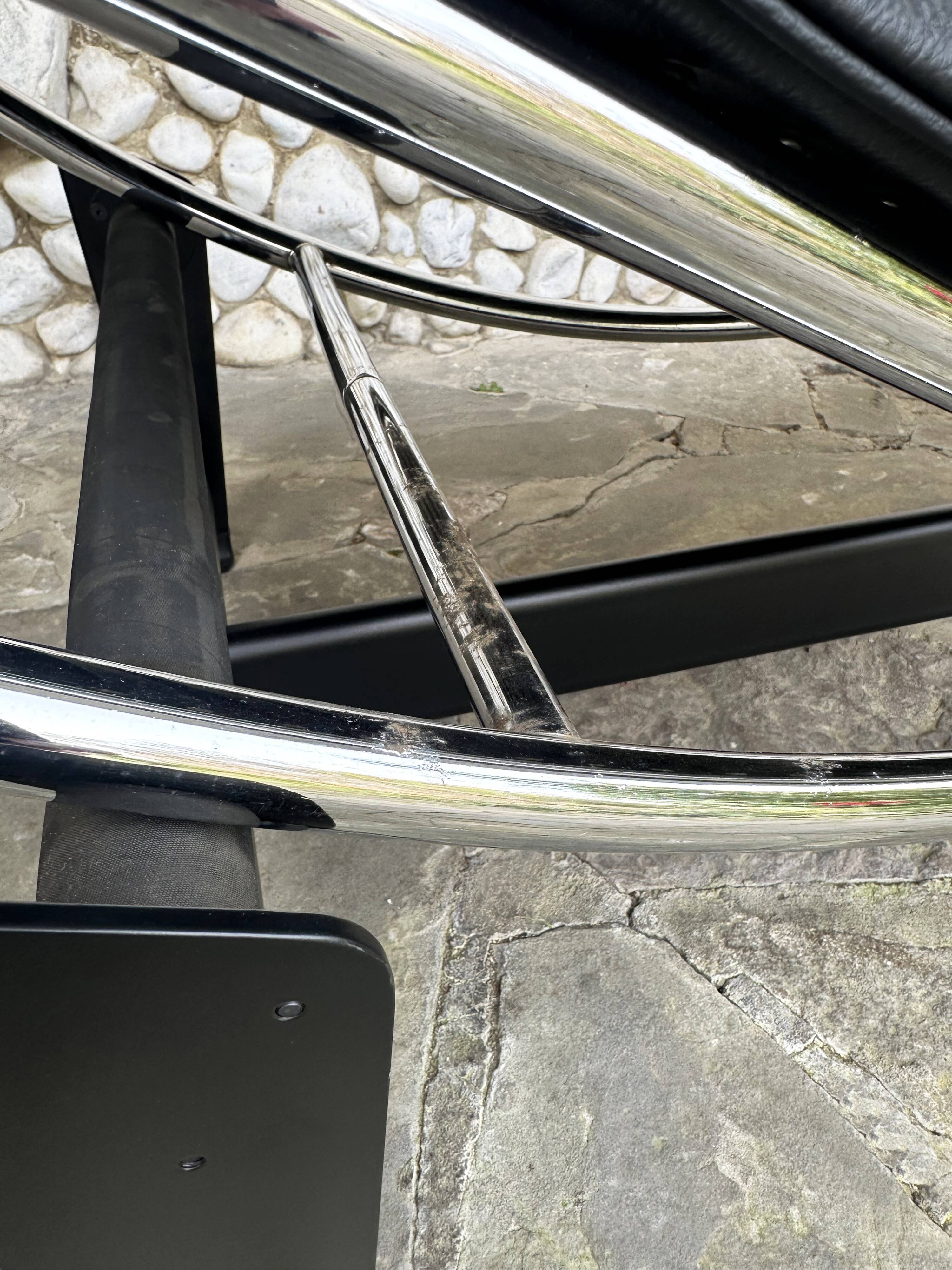 LC4 chaise longue no. 1382 Le Corbusier, Jeanneret & Perriand Cassina, 1960