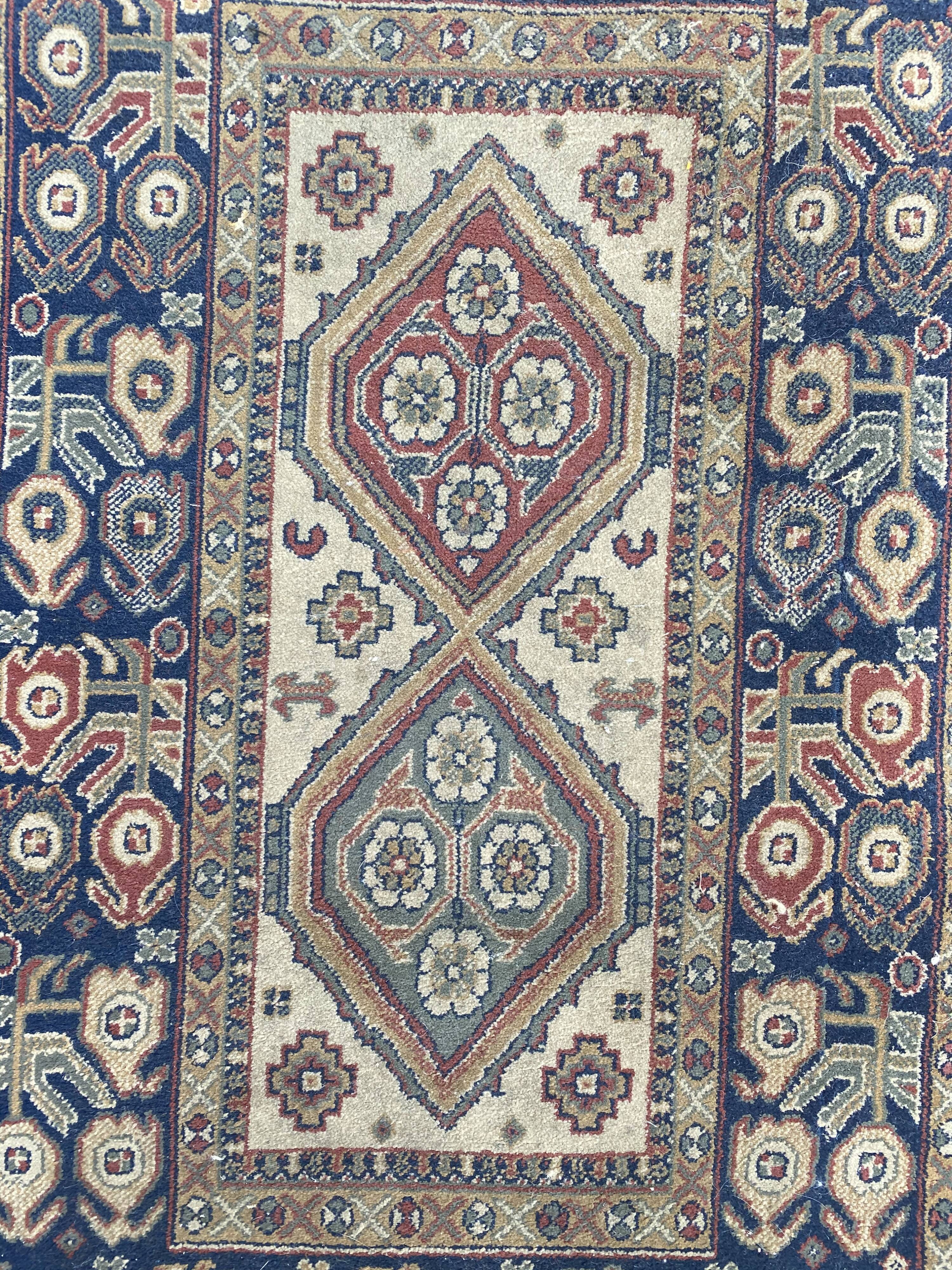 Persian style wool rug 60x120 cm