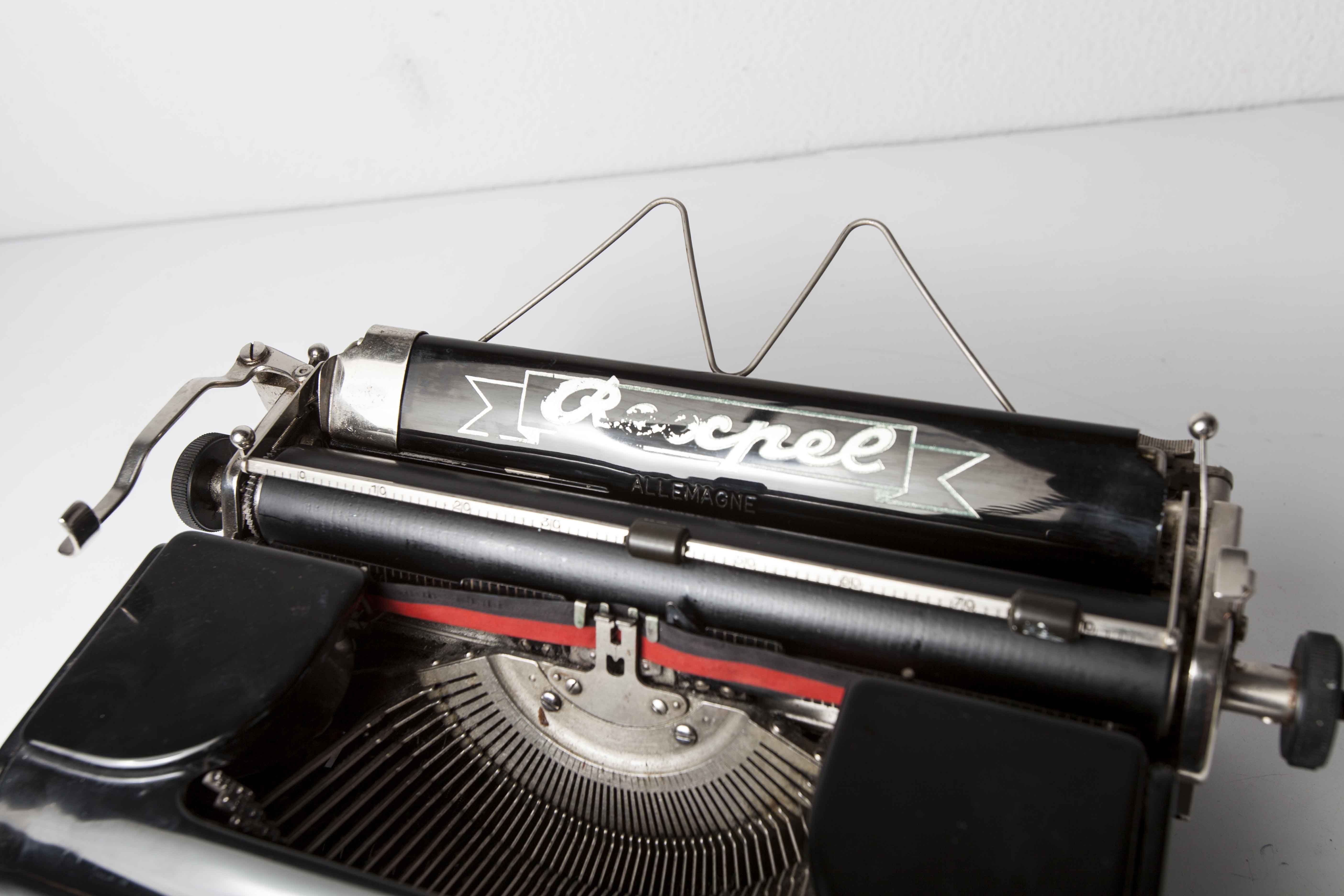 Rexpel Luxe Typewriter Germany 1927