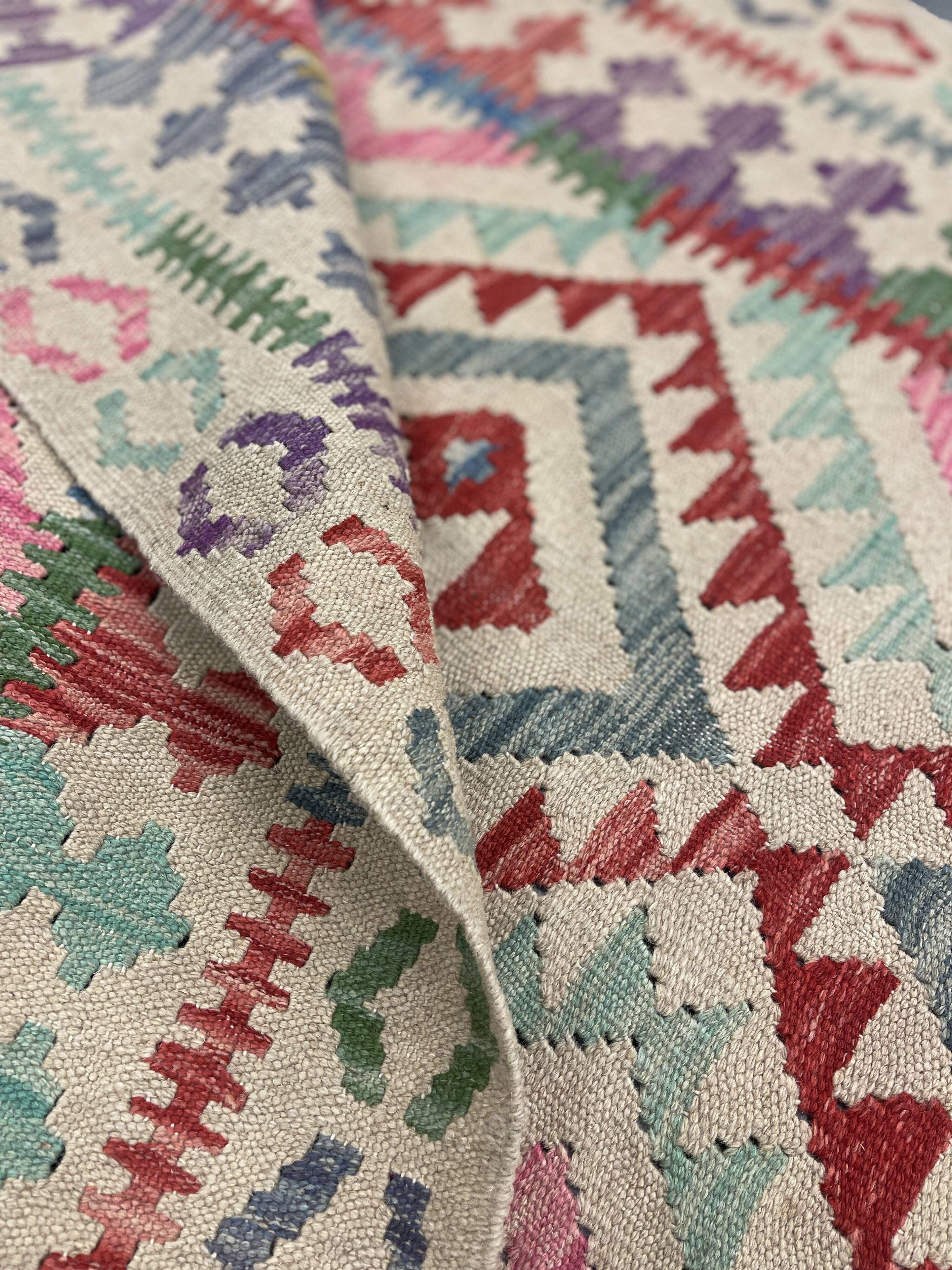 Pink Beige Geometric Kilim Runner Rug 198 x 98 cm
