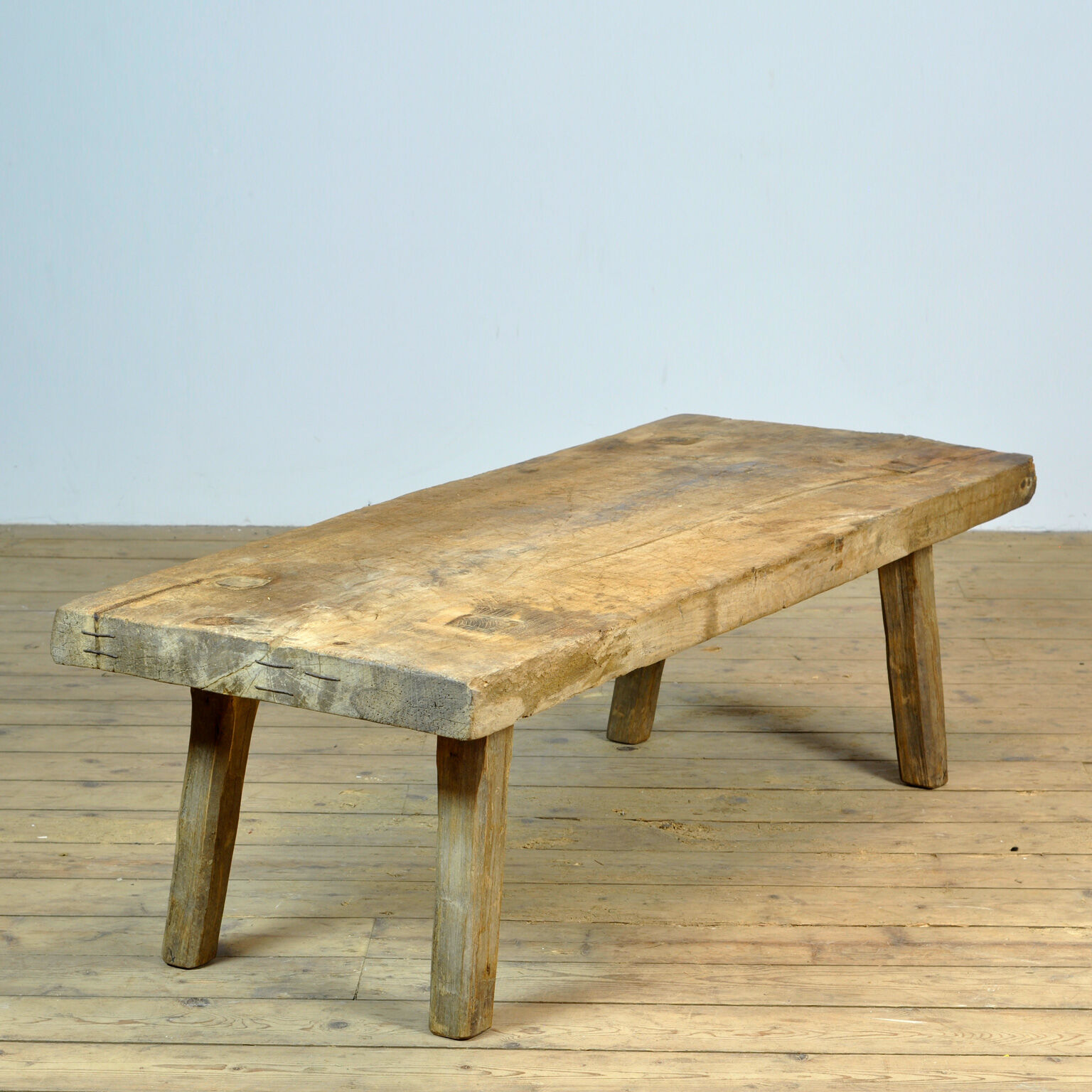 Table basse de ferme, années 1930