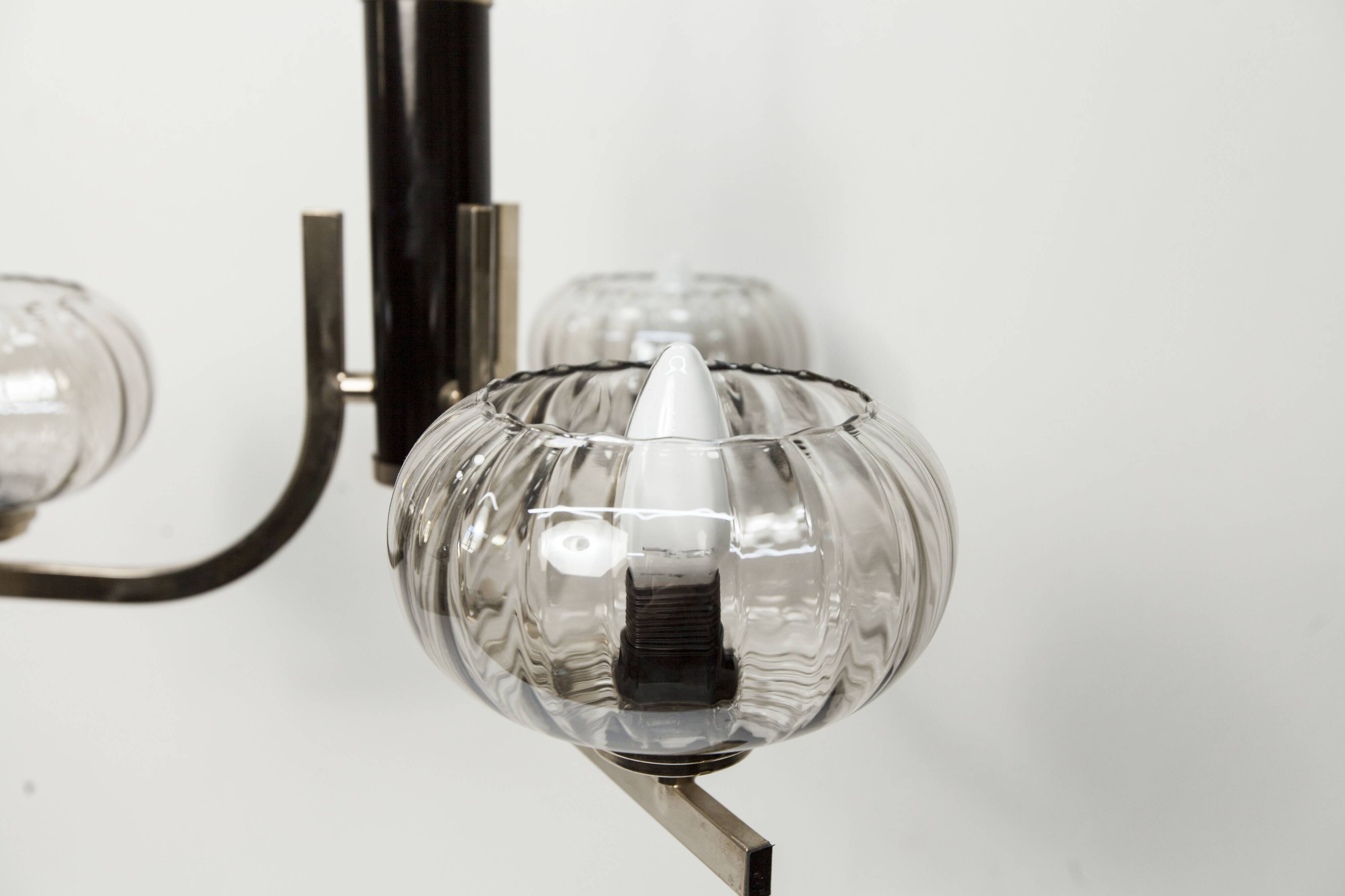 See Delmas chandelier, 3 arms, black and gold, clear glass, 1960