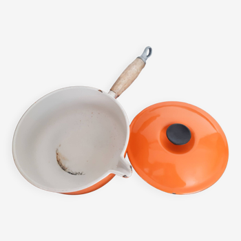 Casserole Le Creuset with lid, 20 cm , cast iron , wooden handle