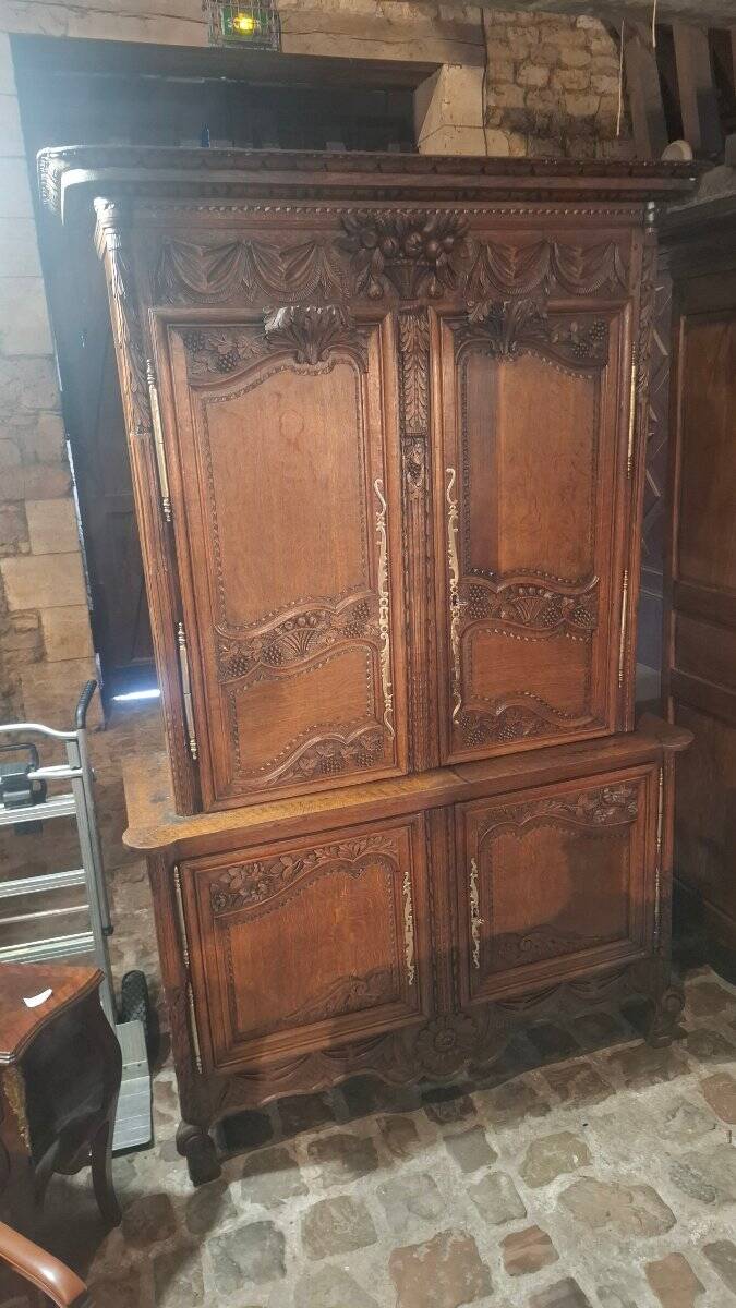 Buffet deux corps normand