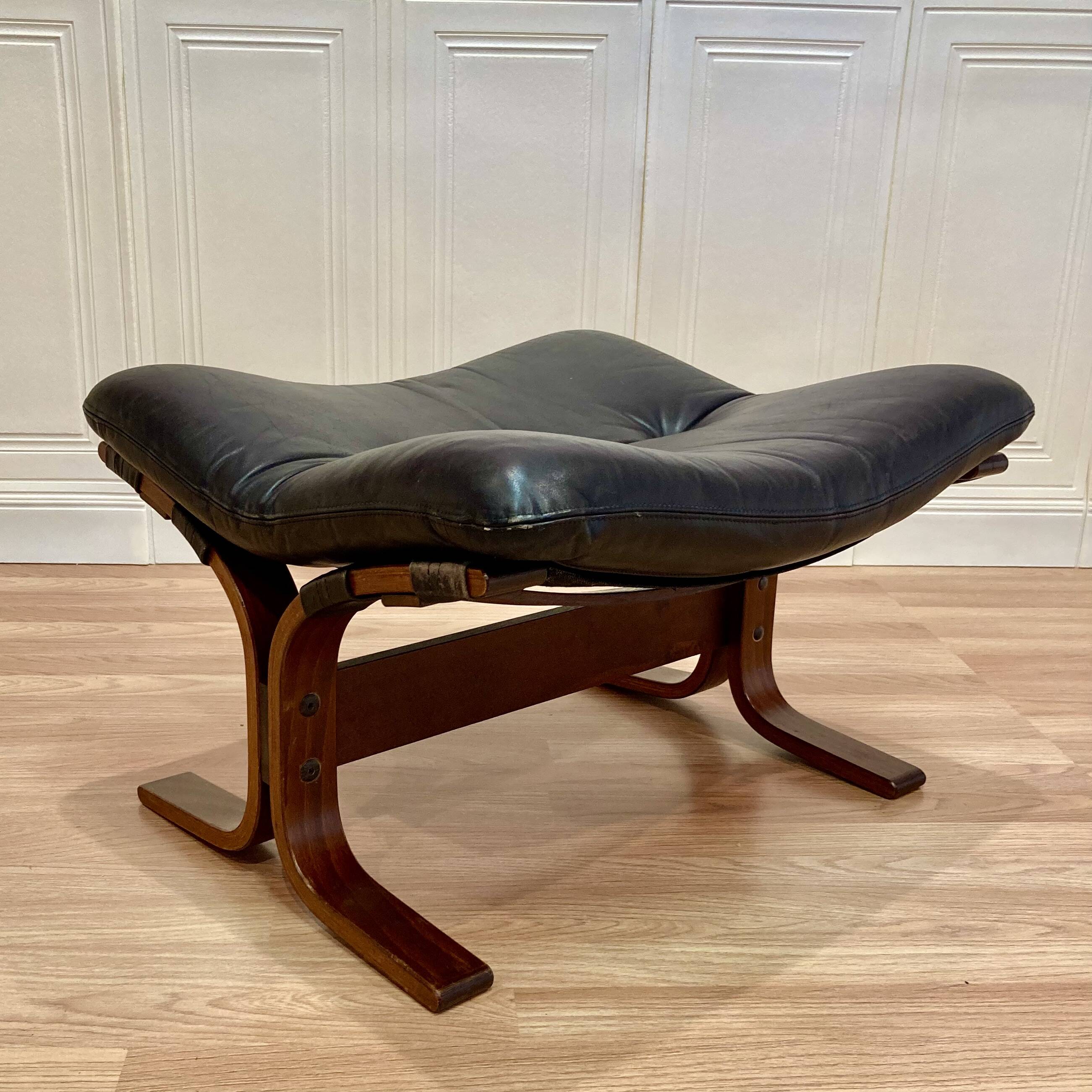 Leather ottoman "Scandinavian design" 1960.