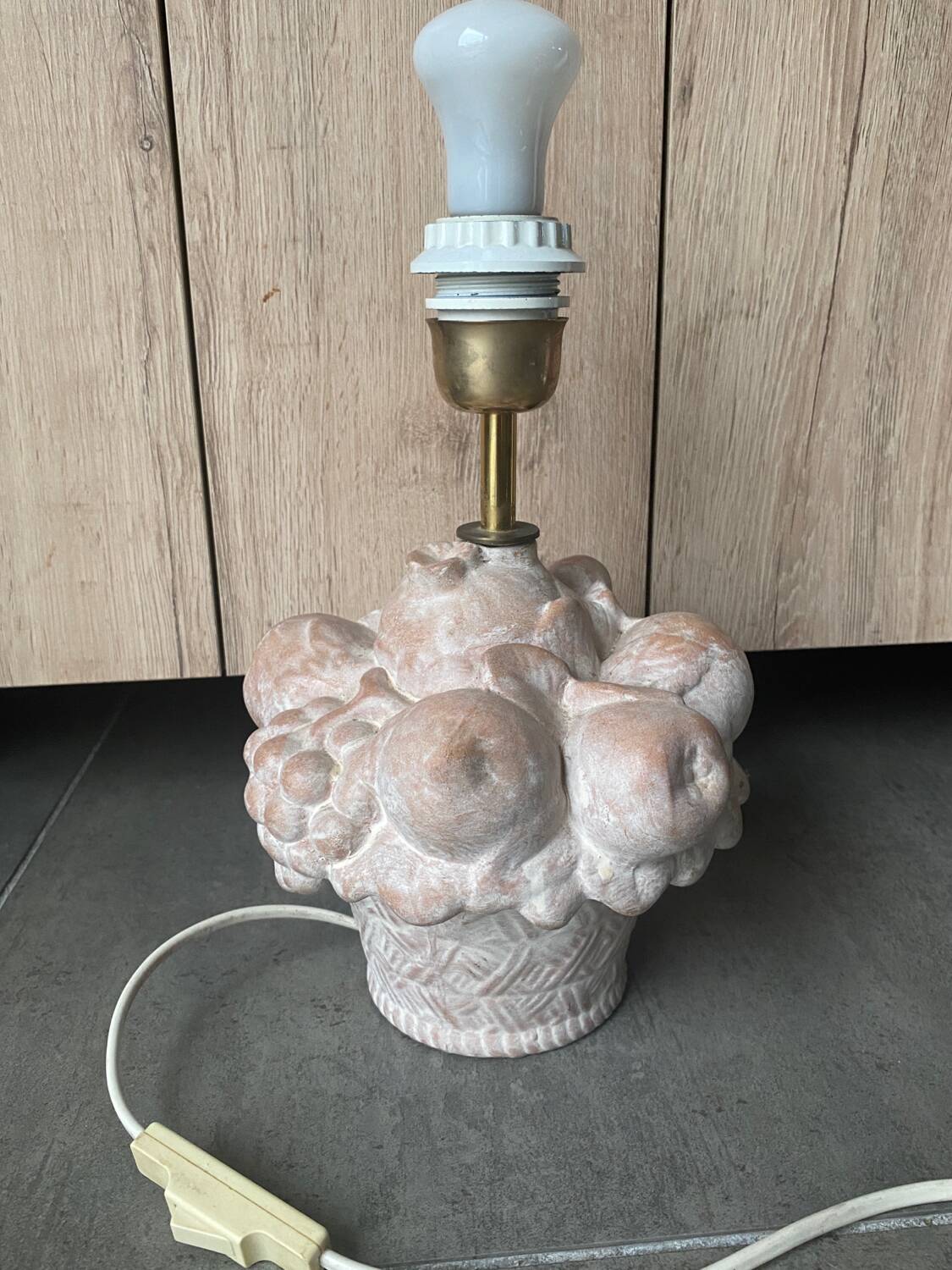 Fruit basket lamp base