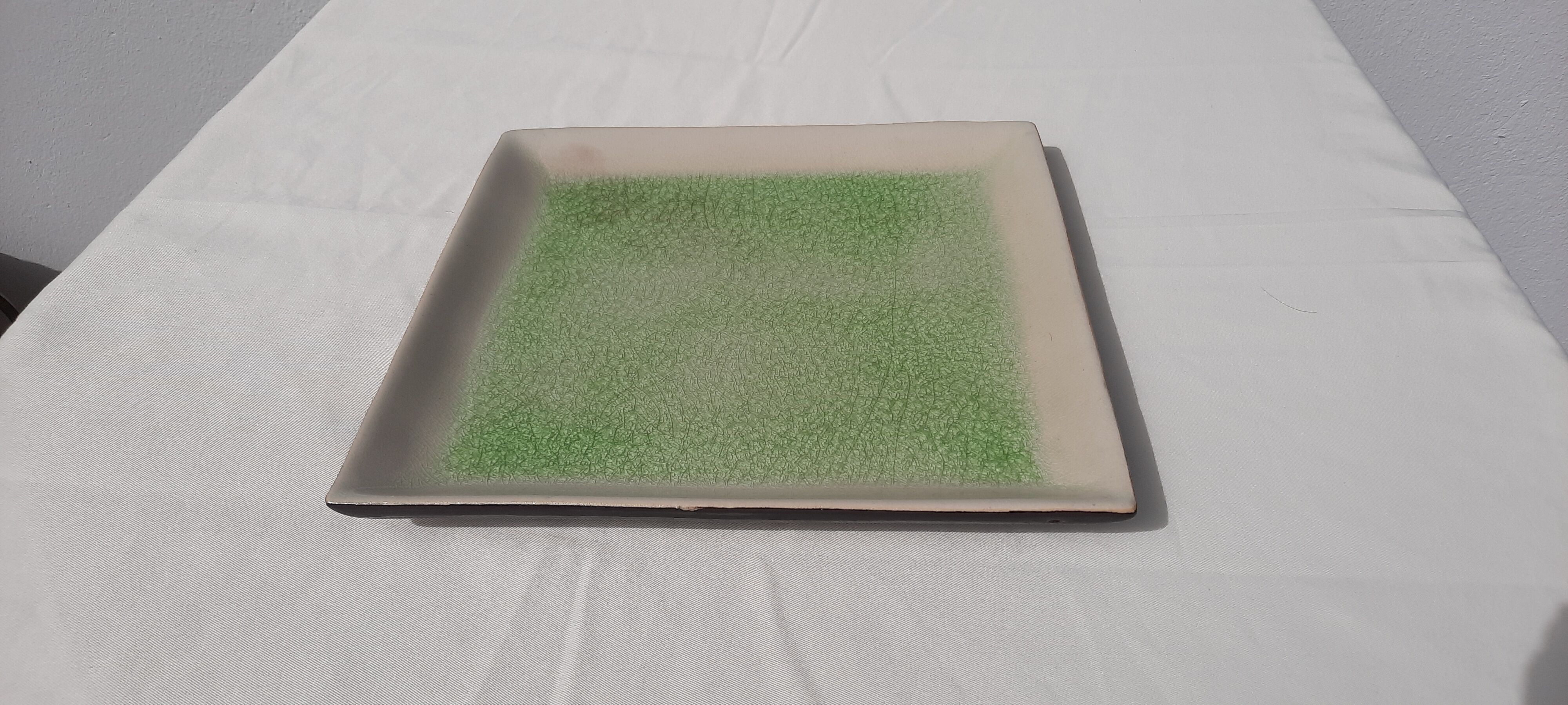 Plat céramique