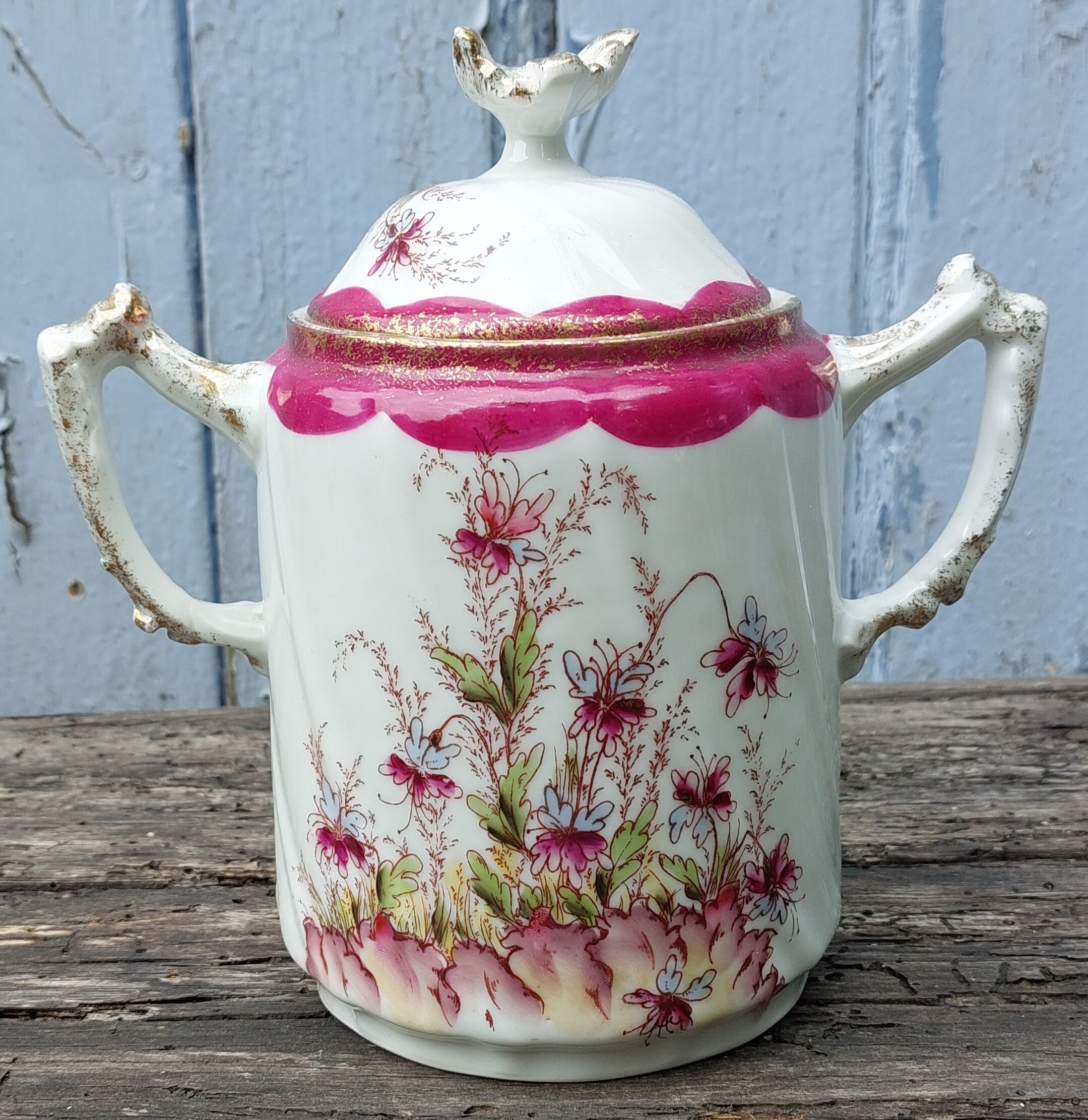 sucrier art nouveau en porcelaine