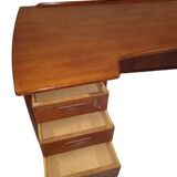 Scandinavian desk design Peter Løvig Nielsen