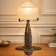 Lampe Art déco signée Müller frères en fer forgé et verre moulé