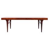 Table basse en bois de rose de Johannes Andersen Danemark années 1960
