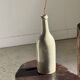 Bouteille vintage en grès beige moucheté H31