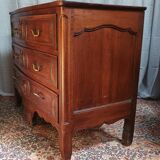 Commode Louis XV en noyer