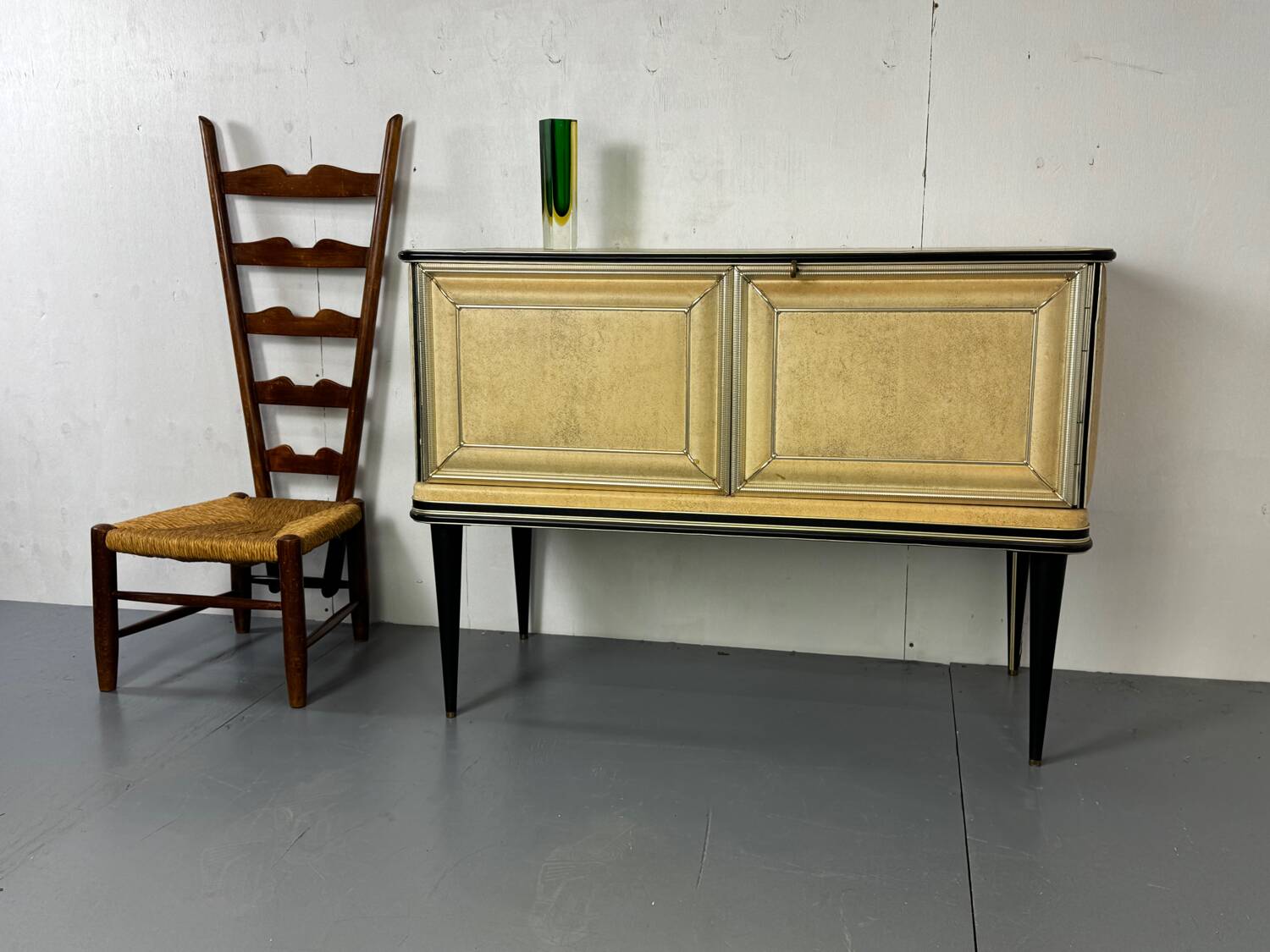 Italian vintage Mid-Century small Sideboard by Umberto Mascagni, 1950