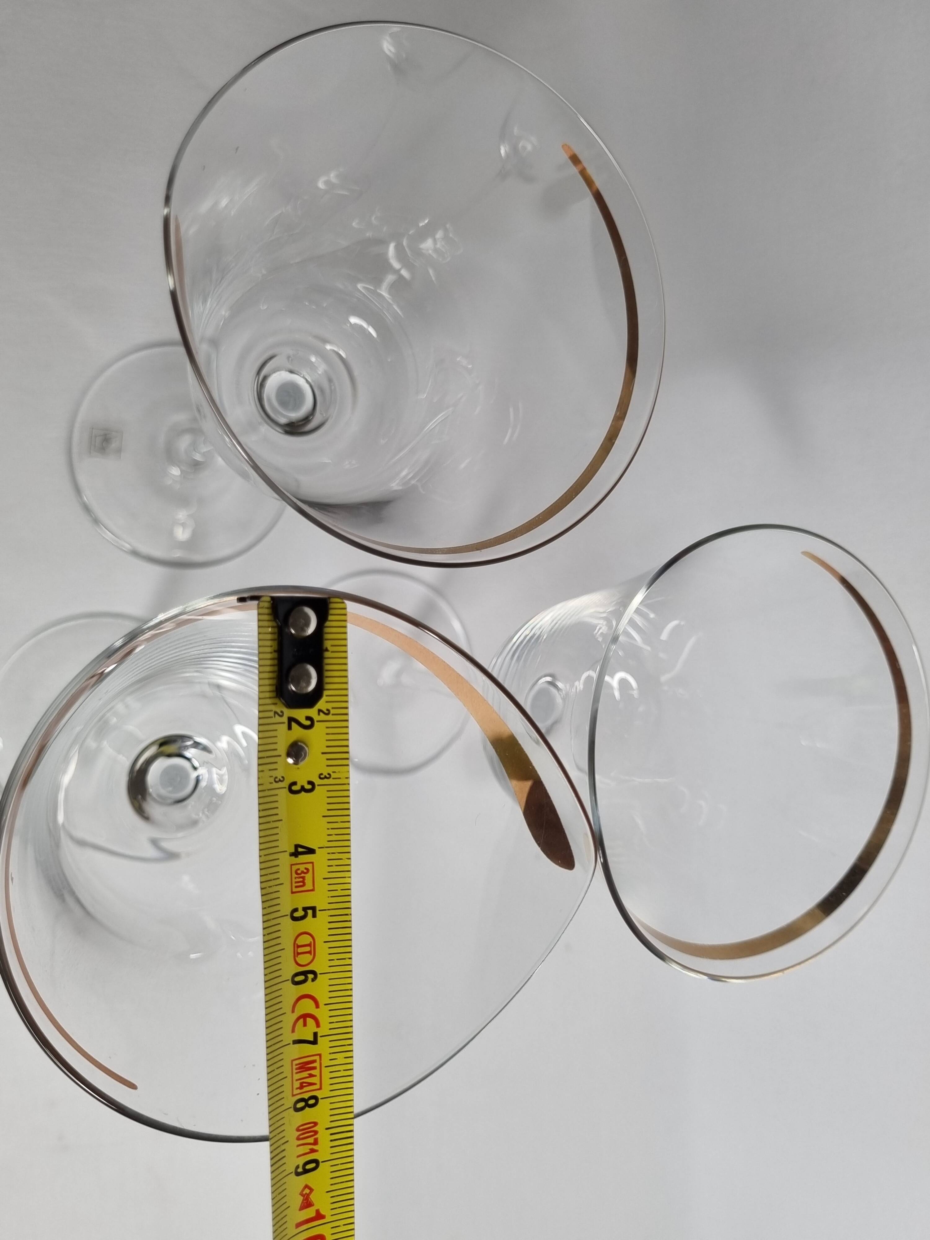 Trois verres à vin "tulipe" Villeroy et Boch vintage, 26 cm